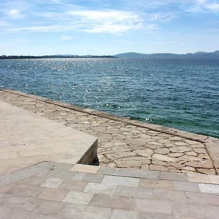 Guest house Double Diklo 16023i Zadar